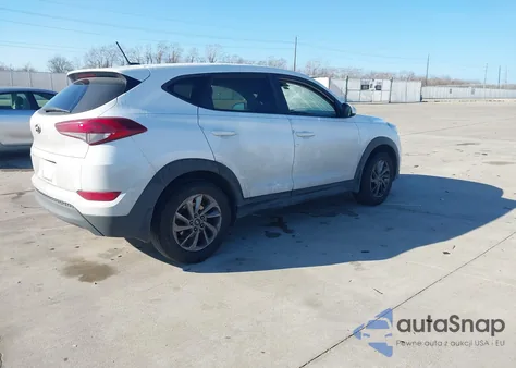 2017 Hyundai Tucson Se из США, поврежденный, VIN KM8J23A49HU569401